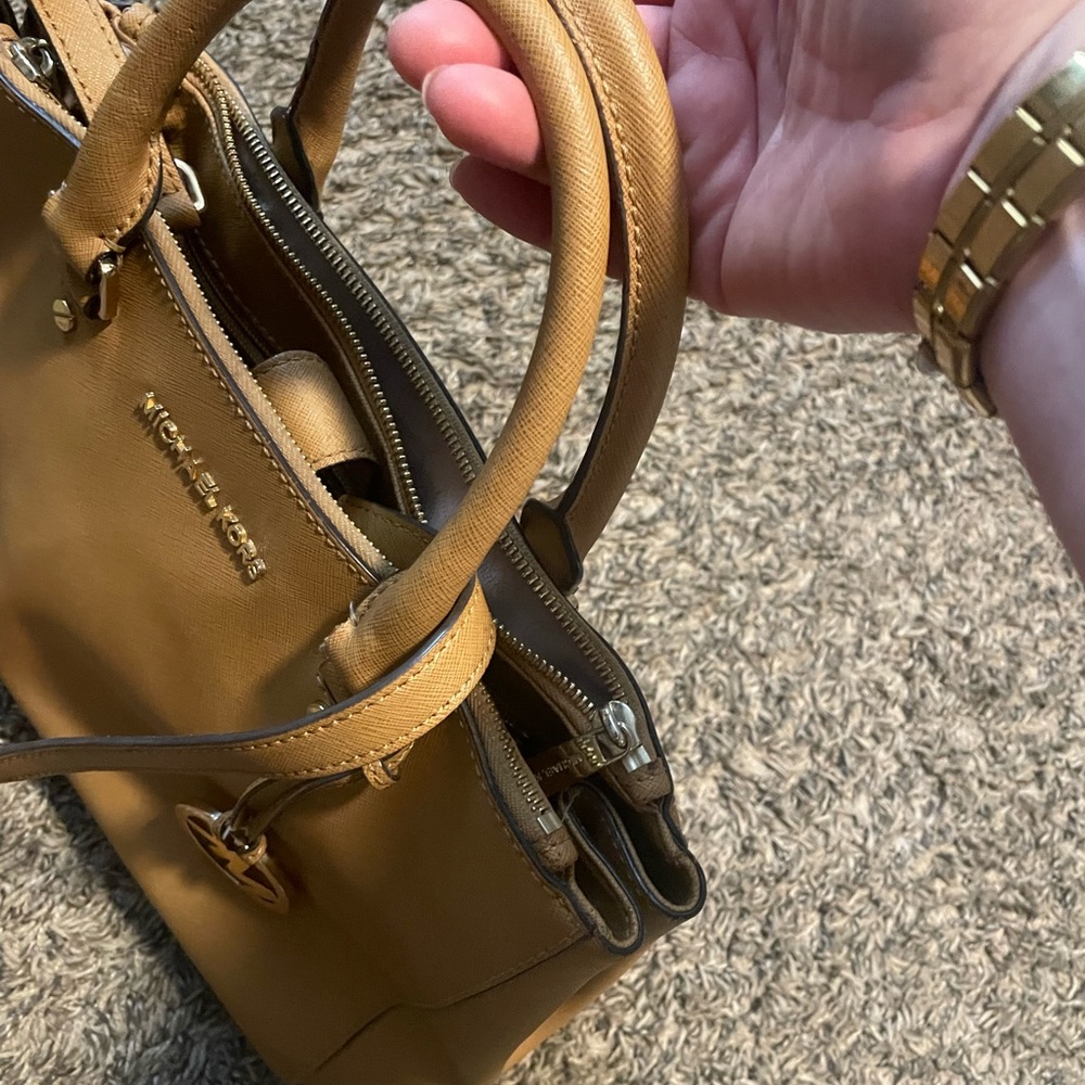 Michael Kors Camel Tan Saffiano Satchel with Gold Hardware - Picture 5 of 7